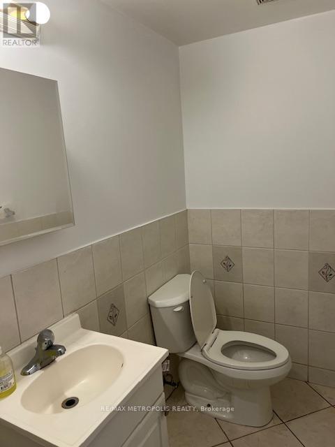 4 - 1431 & 1433 Gerrard Street E, Toronto, Ontario  M4L 1Z7 - Photo 2 - E13778038