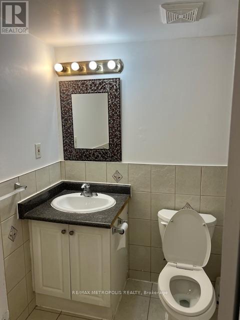 4 - 1431 & 1433 Gerrard Street E, Toronto, Ontario  M4L 1Z7 - Photo 8 - E13778038