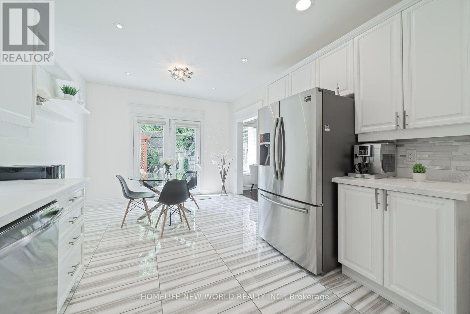 397 Hewitt Circle, Newmarket, Ontario  L3X 2L8 - Photo 13 - N13778032