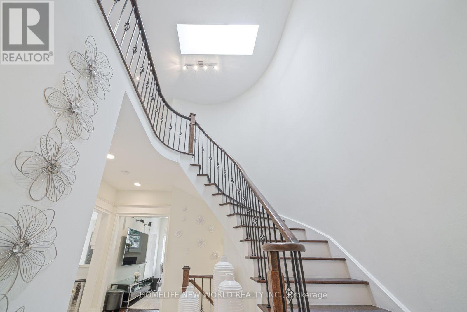 397 Hewitt Circle, Newmarket, Ontario  L3X 2L8 - Photo 20 - N13778032