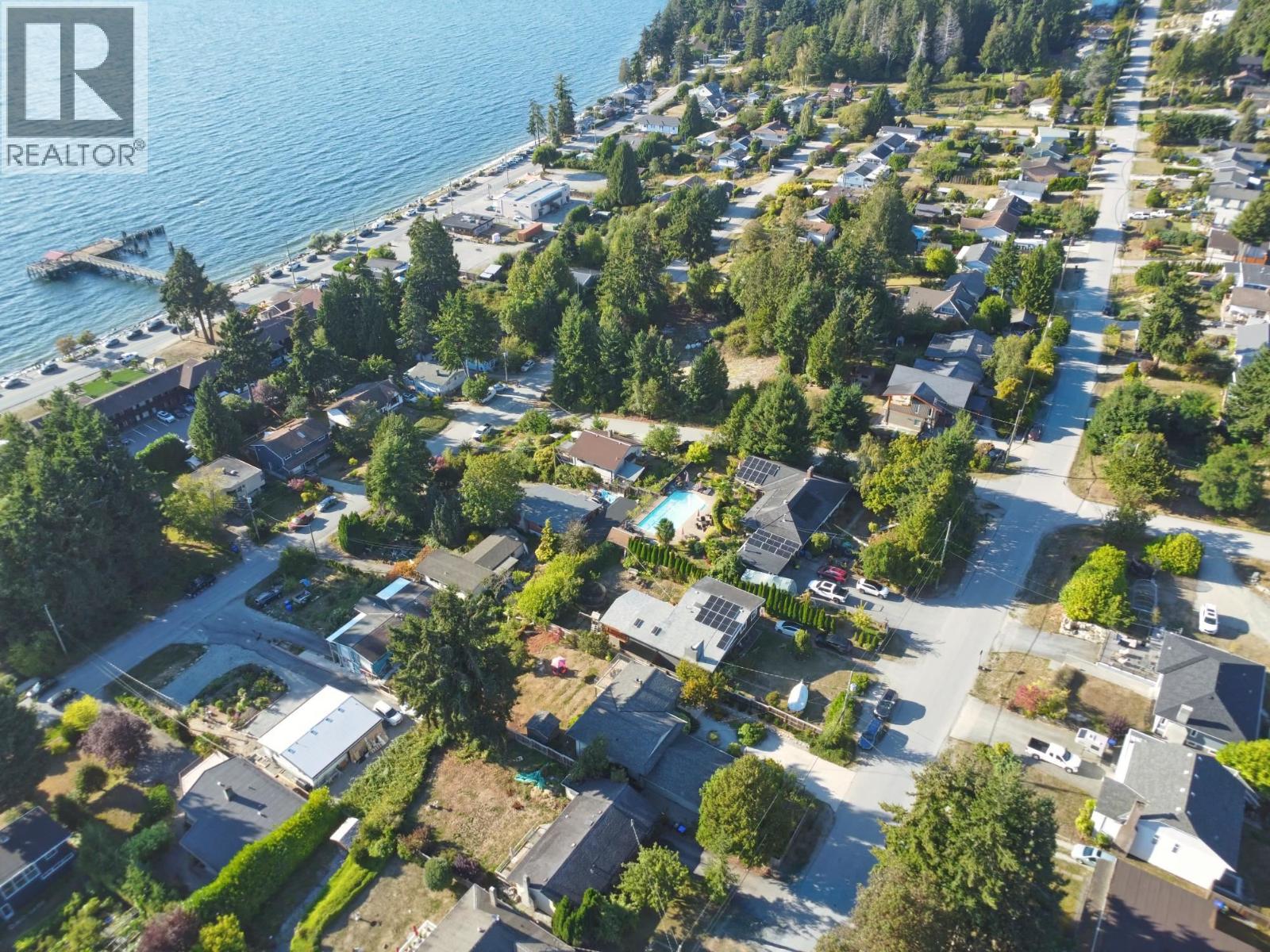 4735 Laurel Avenue, Sechelt, British Columbia  V7Z 0B4 - Photo 19 - R3164754