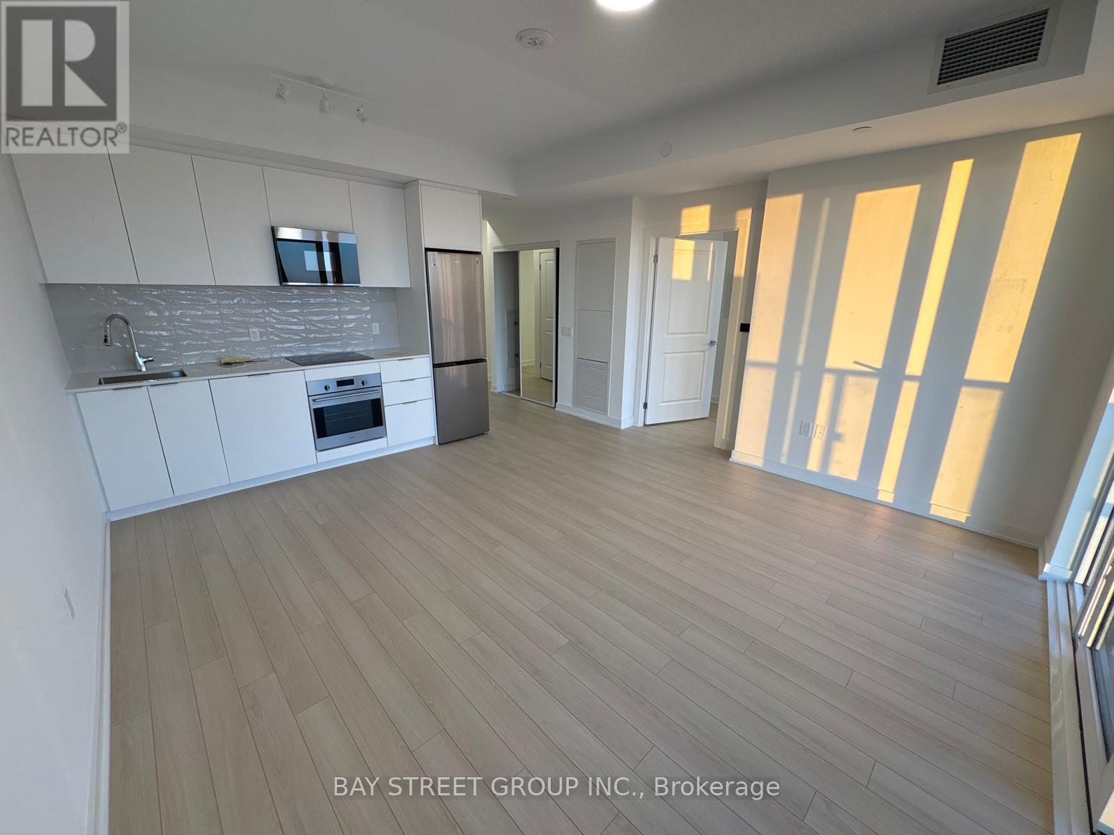 2105 - 15 Skyridge Drive, Brampton, Ontario  L6P 4S3 - Photo 4 - W13763874