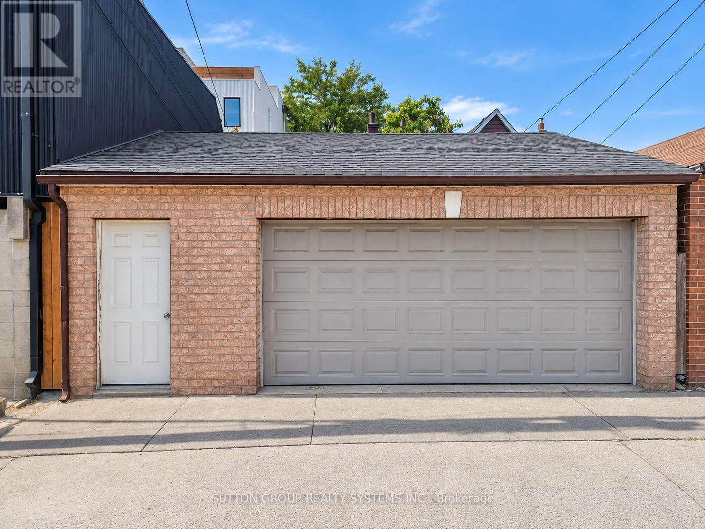 1139 Dovercourt Road, Toronto, Ontario  M6H 2Y1 - Photo 19 - C13752436