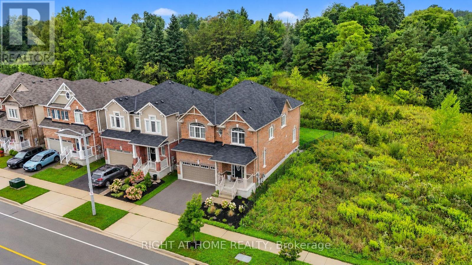 404 Equestrian Way, Cambridge, Ontario  N3E 0B9 - Photo 3 - X13778042