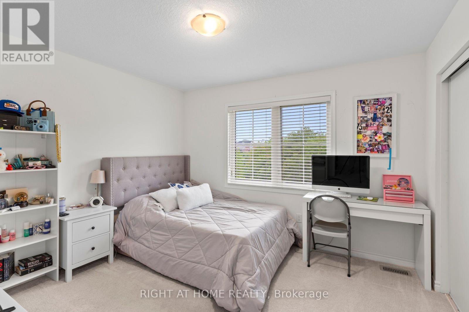 404 Equestrian Way, Cambridge, Ontario  N3E 0B9 - Photo 35 - X13778042