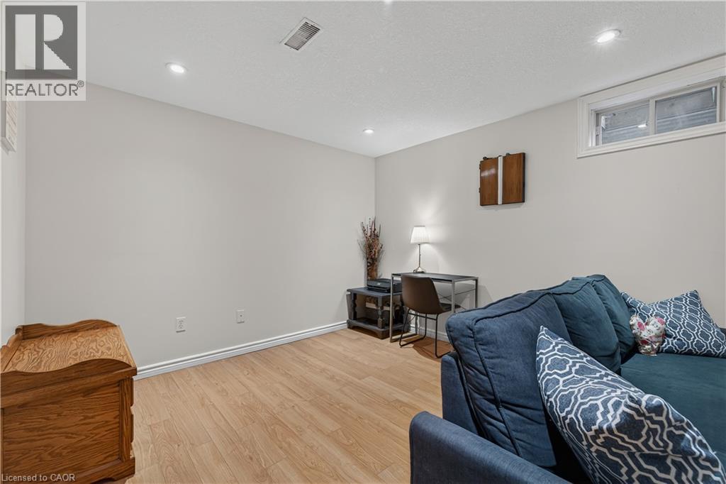 475 Annapolis Court, Waterloo, Ontario  N2K 4E7 - Photo 31 - 40861303