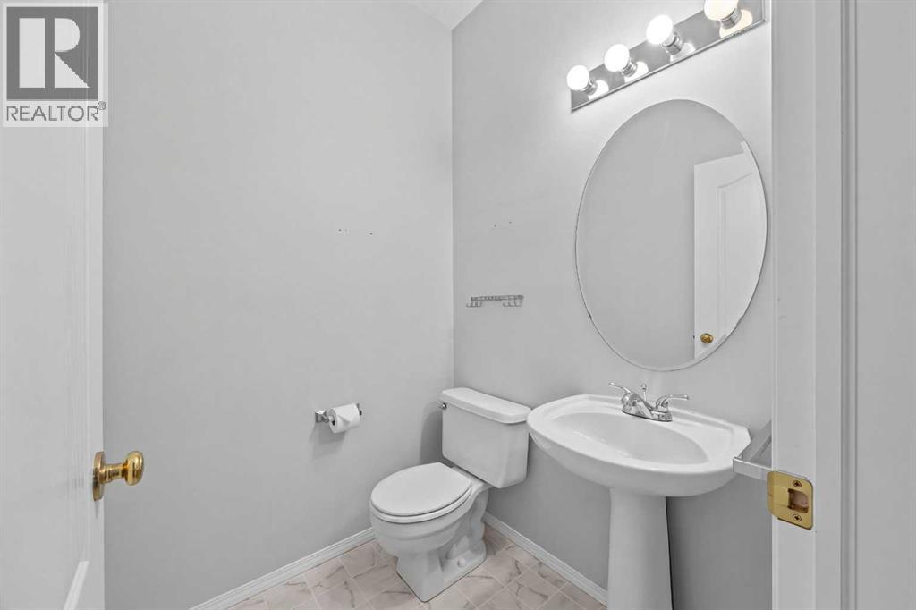 15 Hidden Ranch Crescent Nw, Calgary, Alberta  T3A 5W5 - Photo 15 - A2343793