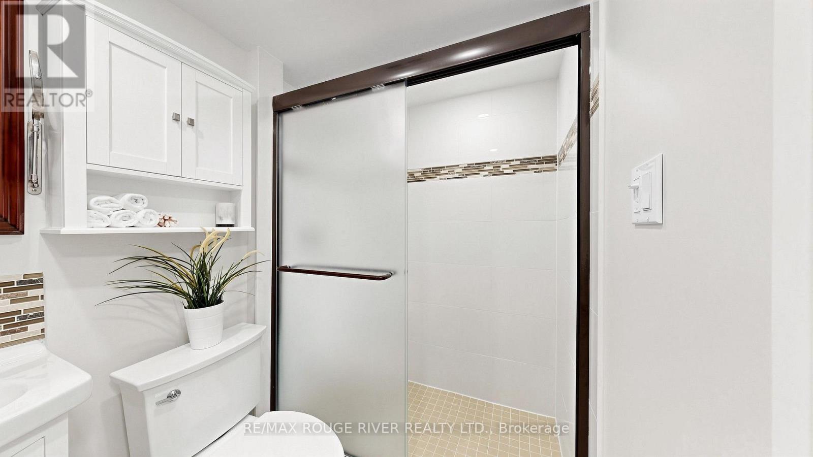 206 - 757 Victoria Park Avenue, Toronto, Ontario  M4C 5N8 - Photo 26 - E13778054