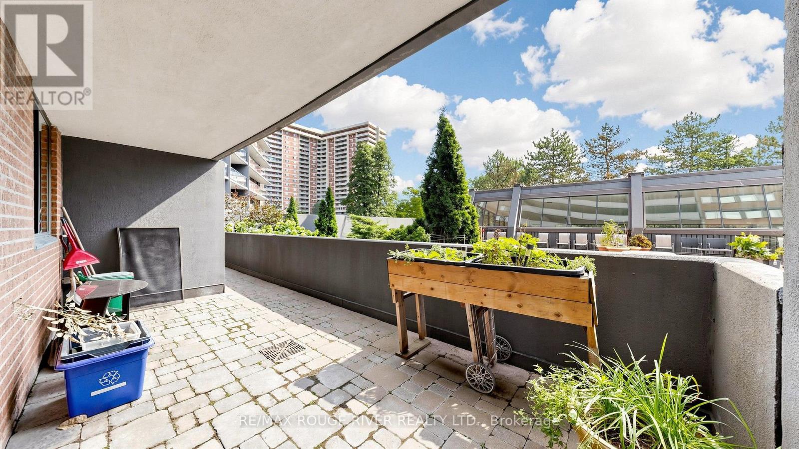 206 - 757 Victoria Park Avenue, Toronto, Ontario  M4C 5N8 - Photo 32 - E13778054