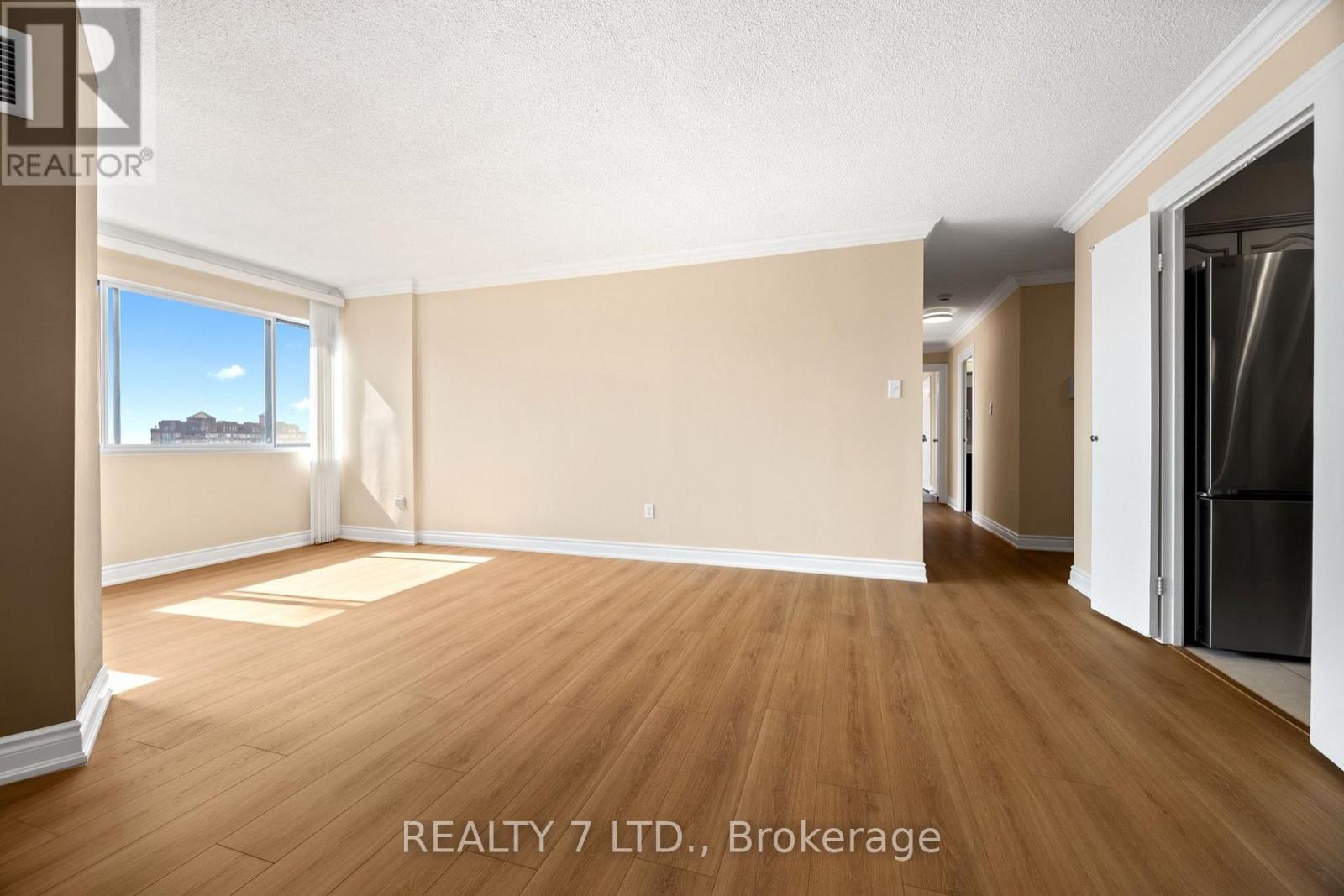 1507 - 50 Elm Drive E, Mississauga, Ontario  L5A 3X2 - Photo 10 - W13778048