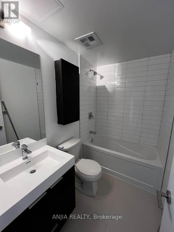 412 - 3100 Keele Street, Toronto, Ontario  M3M 2H4 - Photo 6 - W13778050