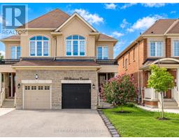 112 NARBONNE CRESCENT, Hamilton, Ontario