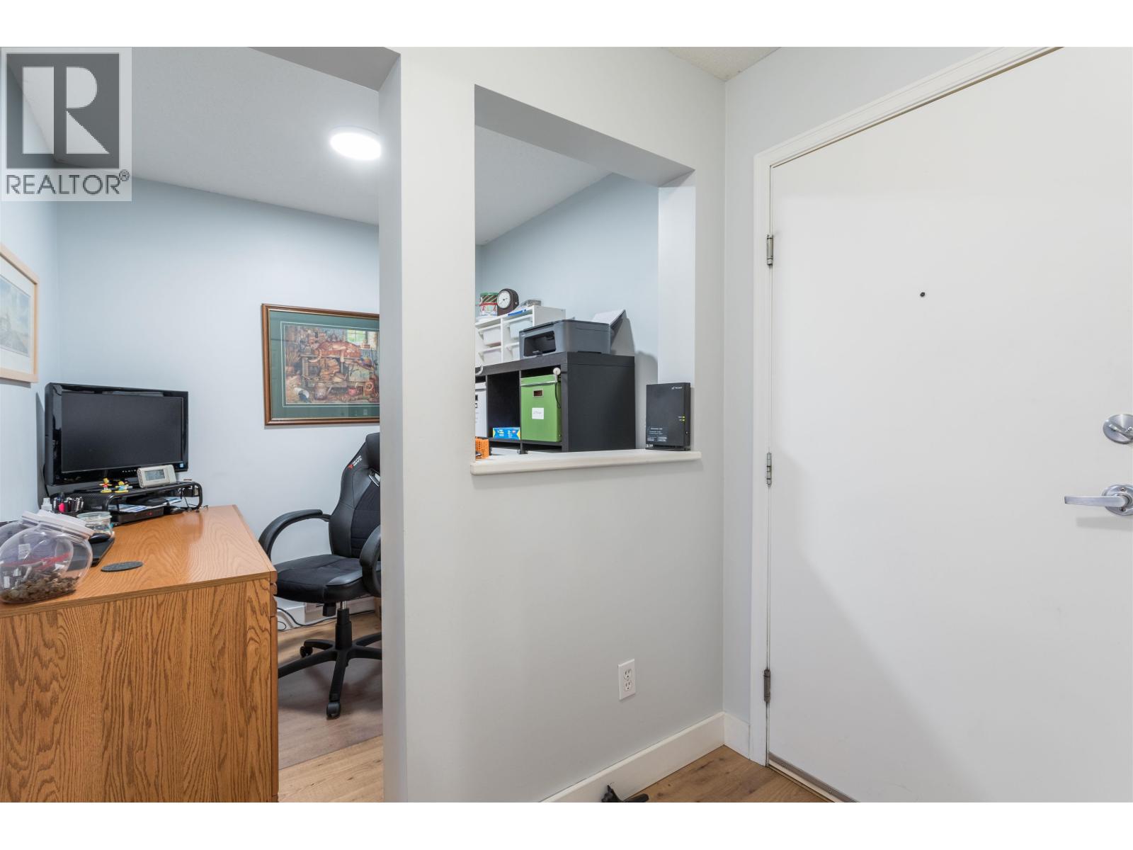 313 147 E 1st Street, North Vancouver, British Columbia  V7L 1B2 - Photo 10 - R3150007