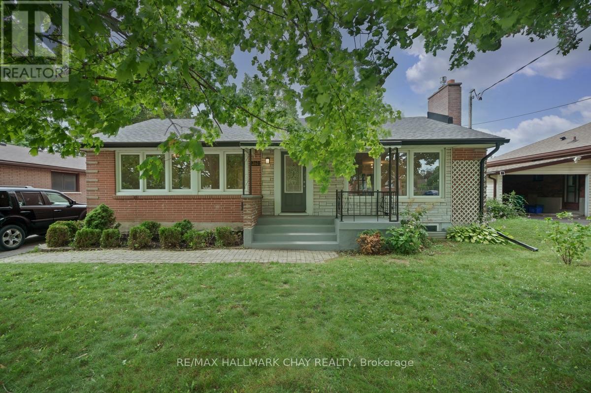262 BELLEVUE STREET, Peterborough, Ontario