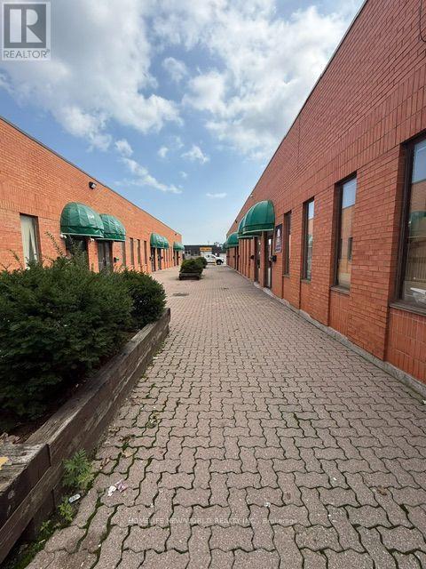 18 - 1085 Bellamy Road N, Toronto, Ontario  M1H 3C7 - Photo 3 - E13775196