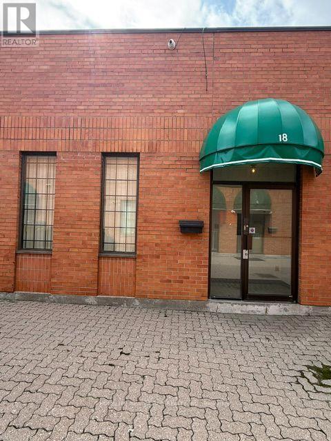 18 - 1085 Bellamy Road N, Toronto, Ontario  M1H 3C7 - Photo 2 - E13775196