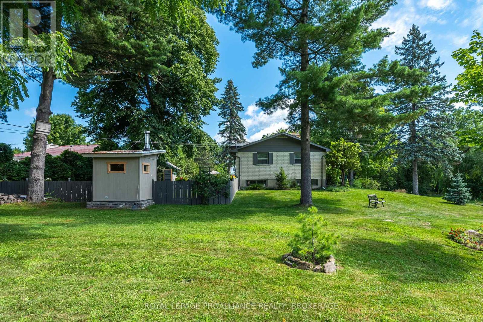 330 Elmwood Drive, Gananoque, Ontario  K7G 1P1 - Photo 39 - X13764830