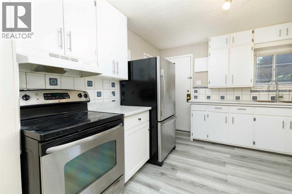 3905 46 Street, Red Deer, Alberta  T4J 1B5 - Photo 14 - A2312986