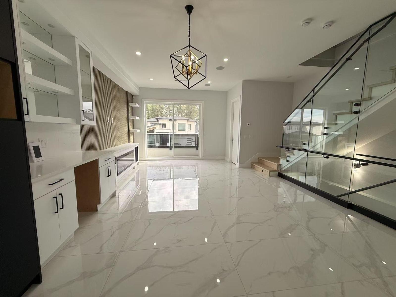 101 166xx 18a Avenue, Surrey, British Columbia  V3Z 9X5 - Photo 4 - R3164764