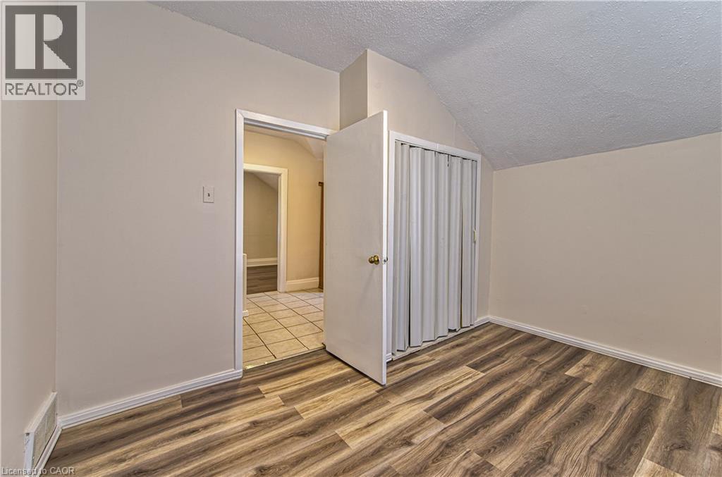 217 Lancaster Street E, Kitchener, Ontario  N2H 4T9 - Photo 23 - 40861010