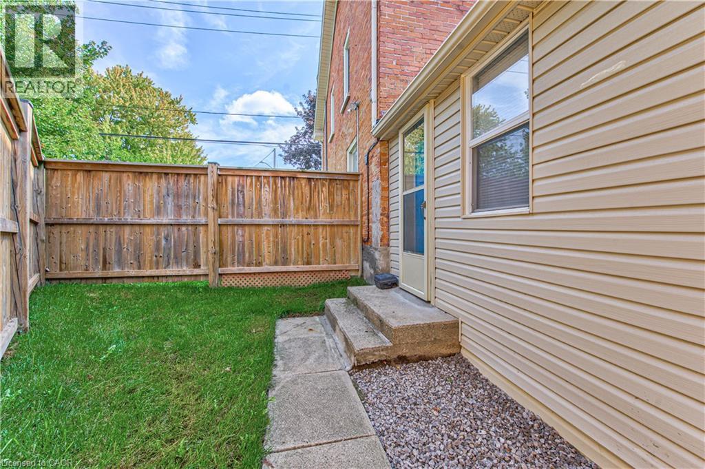 217 Lancaster Street E, Kitchener, Ontario  N2H 4T9 - Photo 31 - 40861010