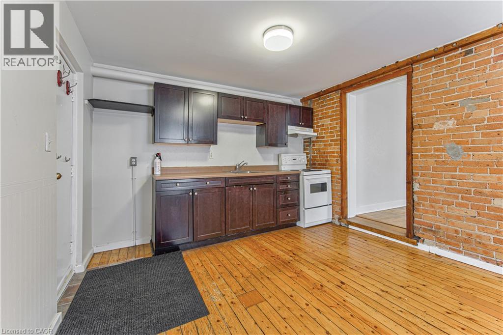 217 Lancaster Street E, Kitchener, Ontario  N2H 4T9 - Photo 7 - 40861010