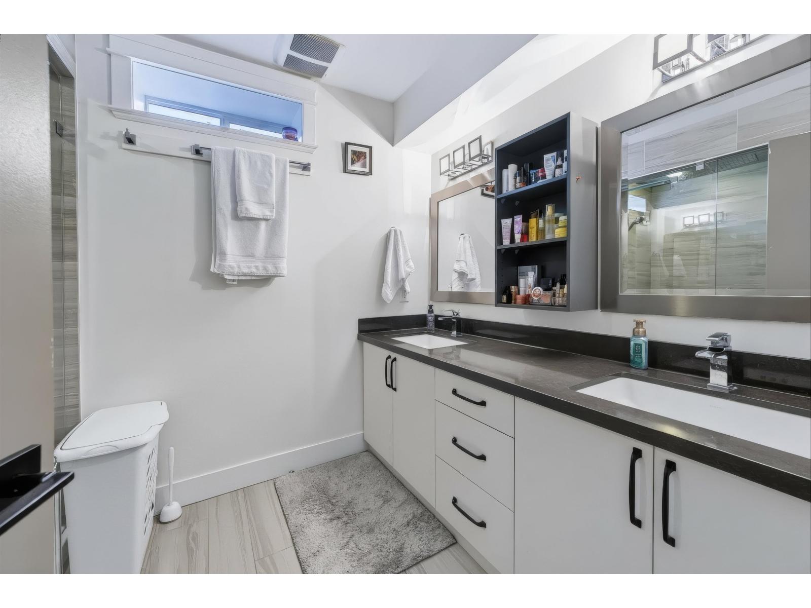 2247 WINDSOR STREET photo 24