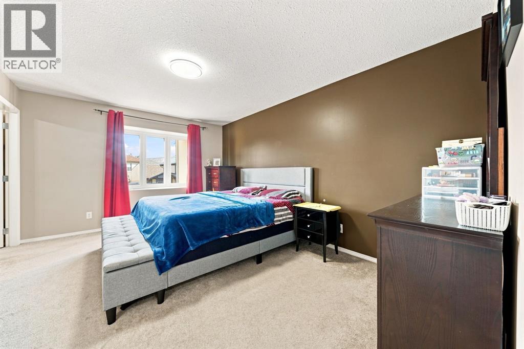 134 Luxstone Road Sw, Airdrie, Alberta  T4B 0J7 - Photo 15 - A2341977