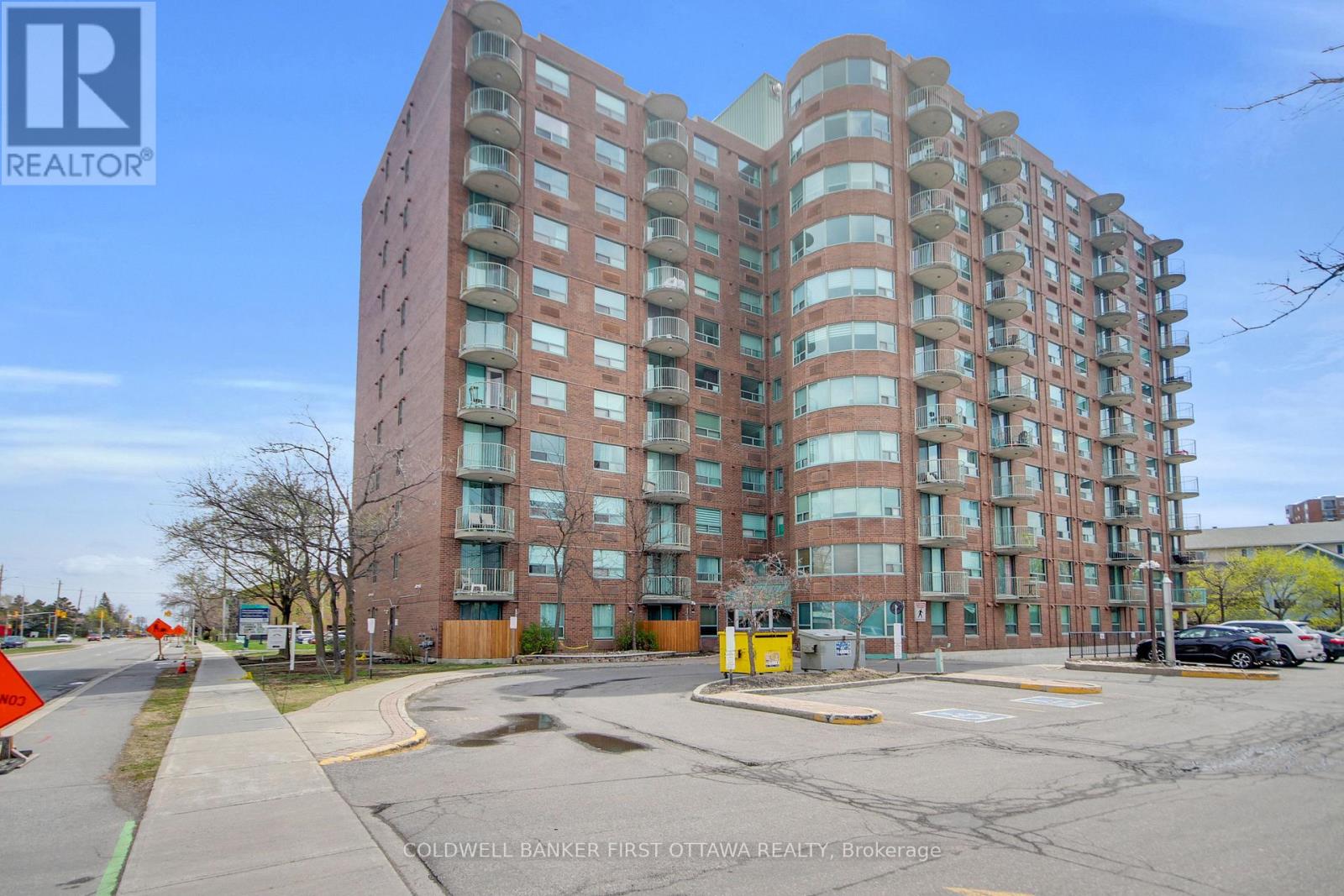 811 - 1440 HERON ROAD, Ottawa, Ontario
