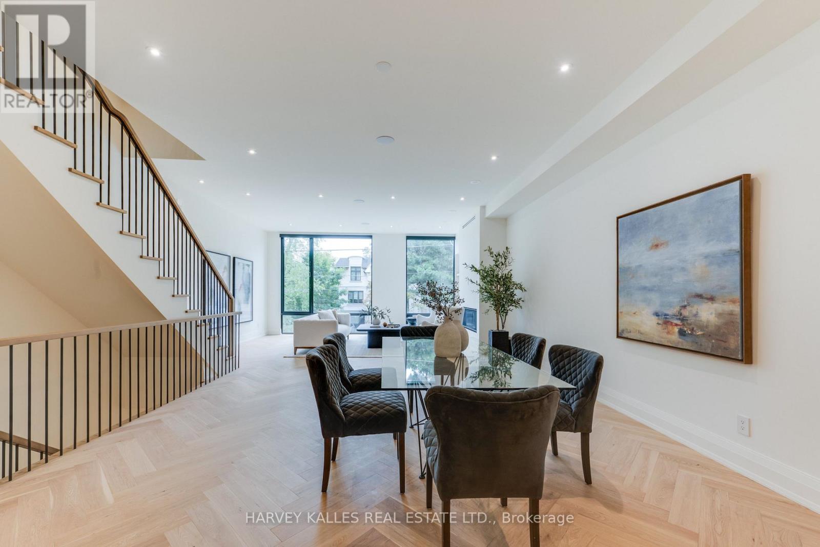 32 Evergreen Gardens, Toronto, Ontario  M4G 1C5 - Photo 13 - C13752418