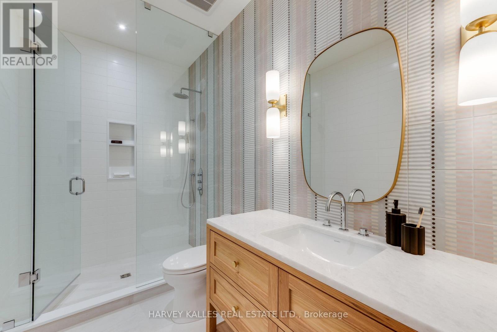 32 Evergreen Gardens, Toronto, Ontario  M4G 1C5 - Photo 32 - C13752418