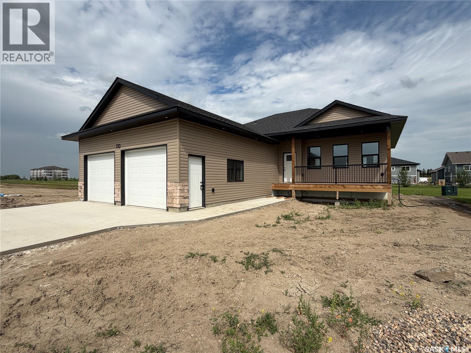 110 Lakewood Drive, Humboldt, Saskatchewan  S0K 2A0 - Photo 2 - SK037324