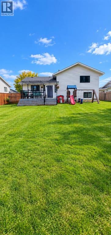 50 Blueberry Drive, Whitecourt, Alberta  T7S 1R3 - Photo 18 - A2342969