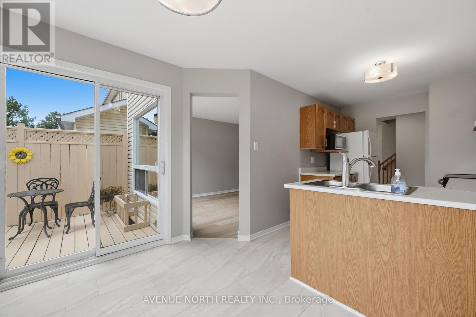 66 Woodgate Way, Ottawa, Ontario  K2J 4E6 - Photo 11 - X13778094