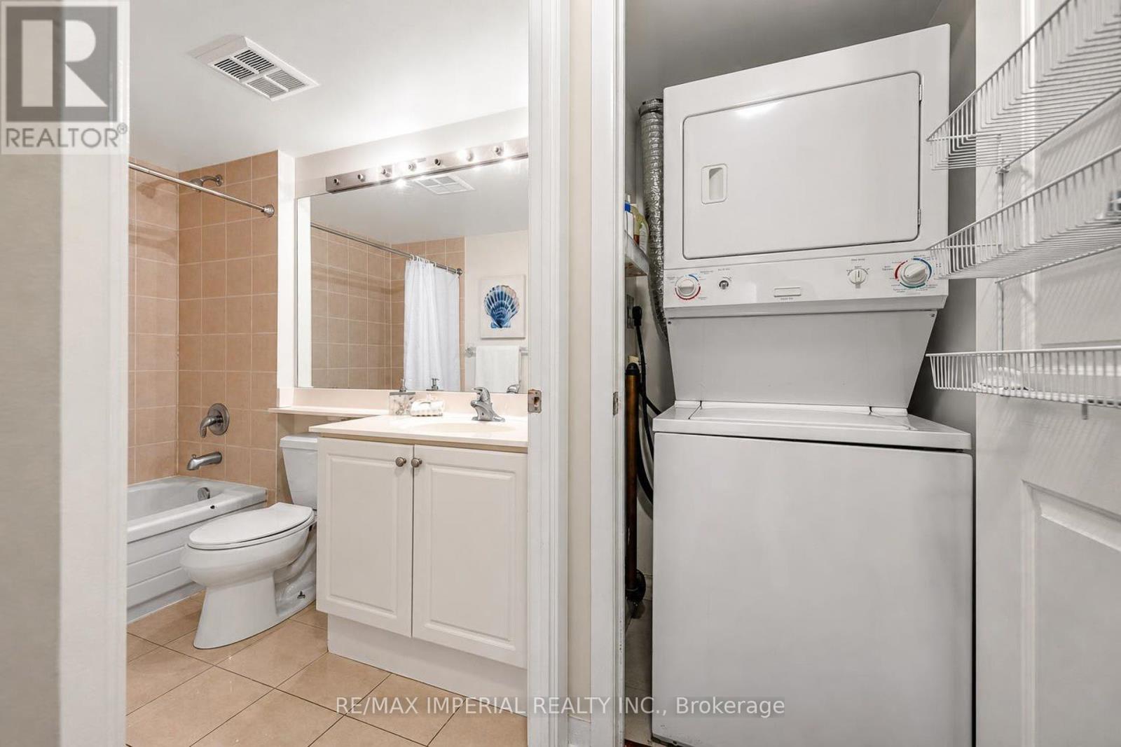 2903 - 4968 Yonge Street, Toronto, Ontario  M2N 7G9 - Photo 21 - C13778106