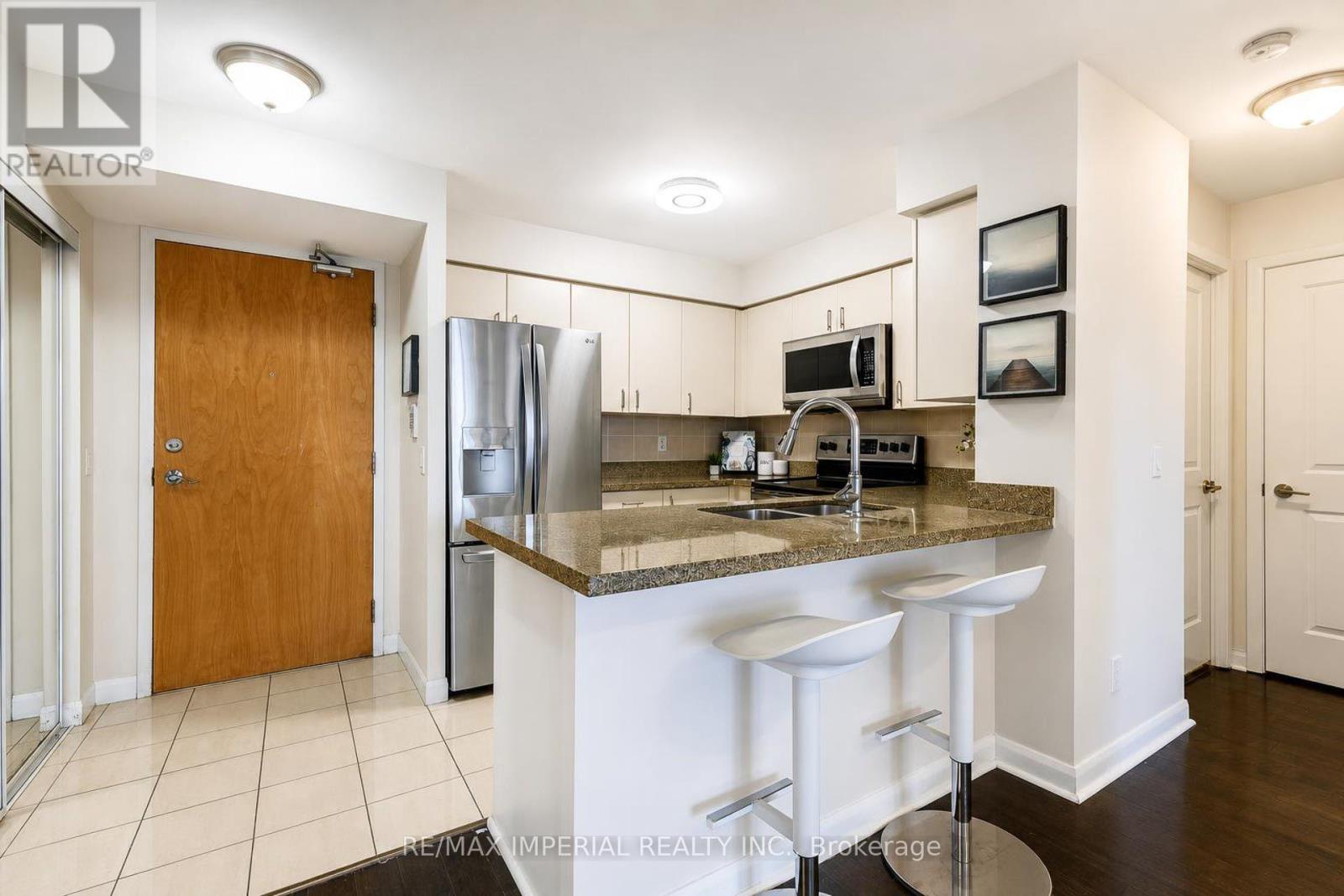 2903 - 4968 Yonge Street, Toronto, Ontario  M2N 7G9 - Photo 7 - C13778106