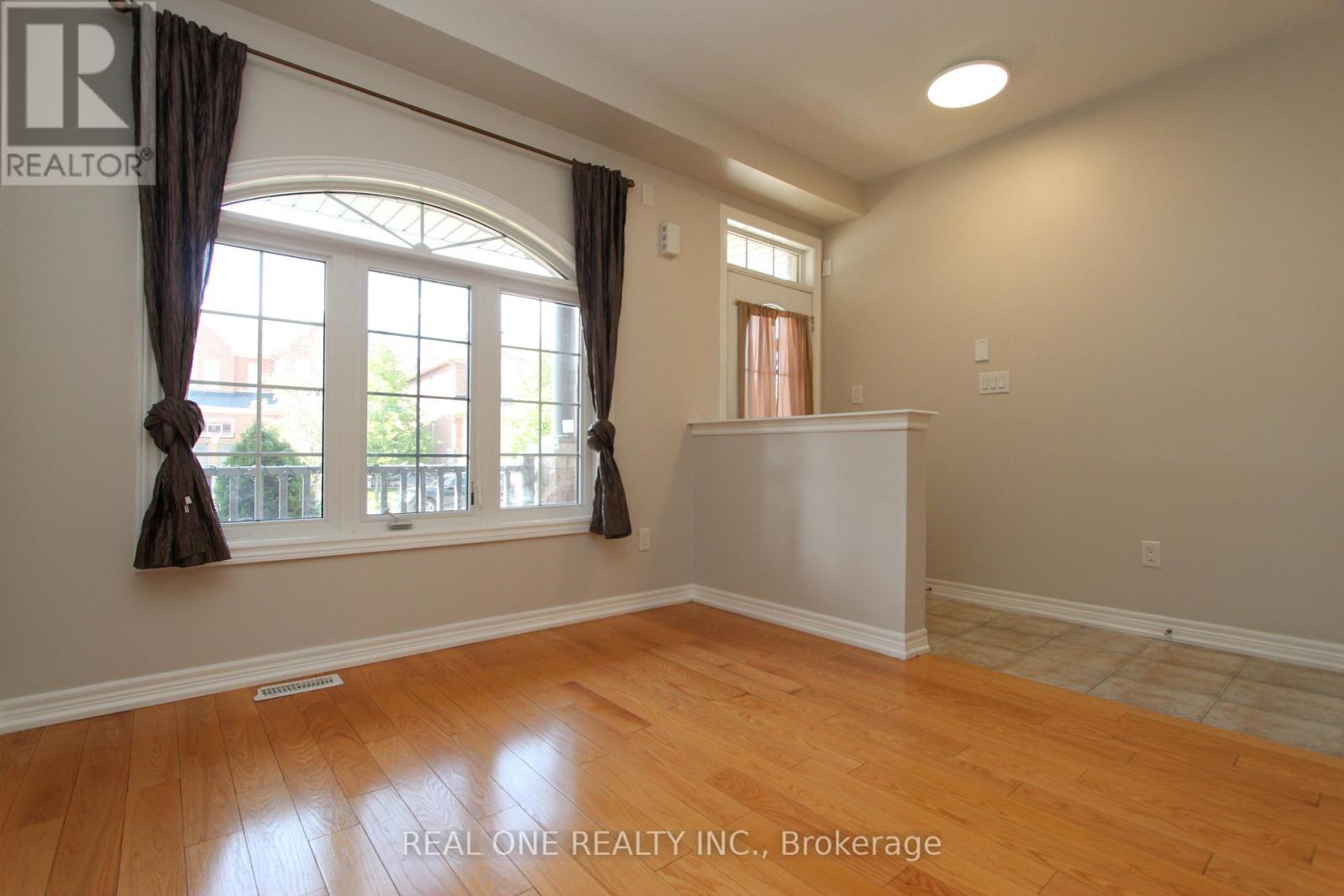 87 Hammersly Boulevard, Markham, Ontario  L6E 0L1 - Photo 2 - N13778098