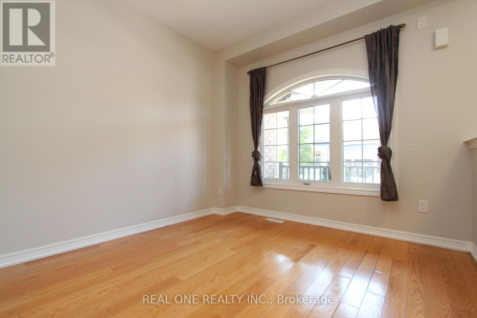 87 Hammersly Boulevard, Markham, Ontario  L6E 0L1 - Photo 3 - N13778098