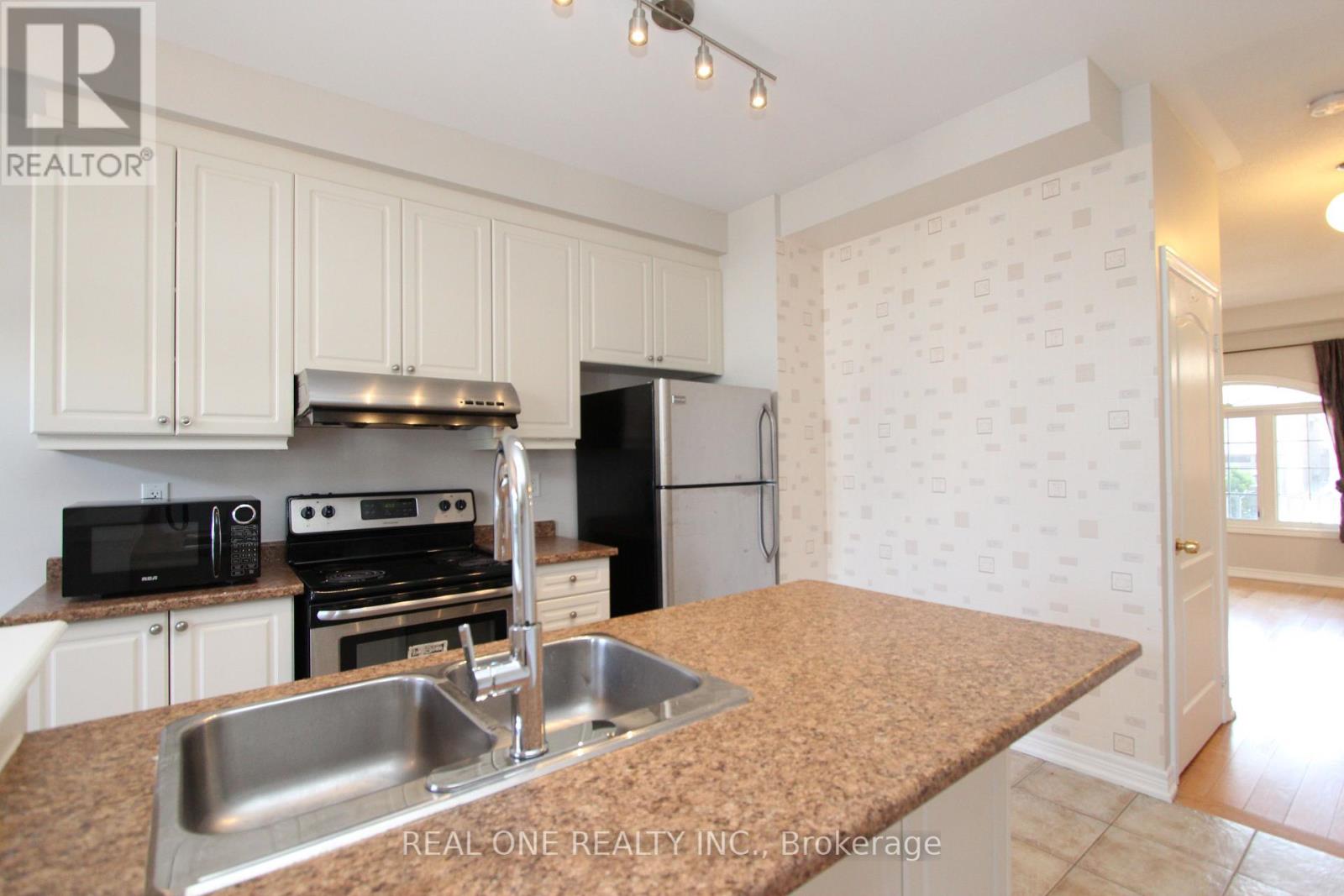 87 Hammersly Boulevard, Markham, Ontario  L6E 0L1 - Photo 8 - N13778098
