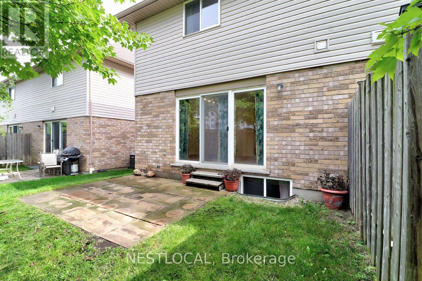 11 - 10 Fallowfield Drive, Kitchener, Ontario  N2C 0A4 - Photo 25 - X13778100