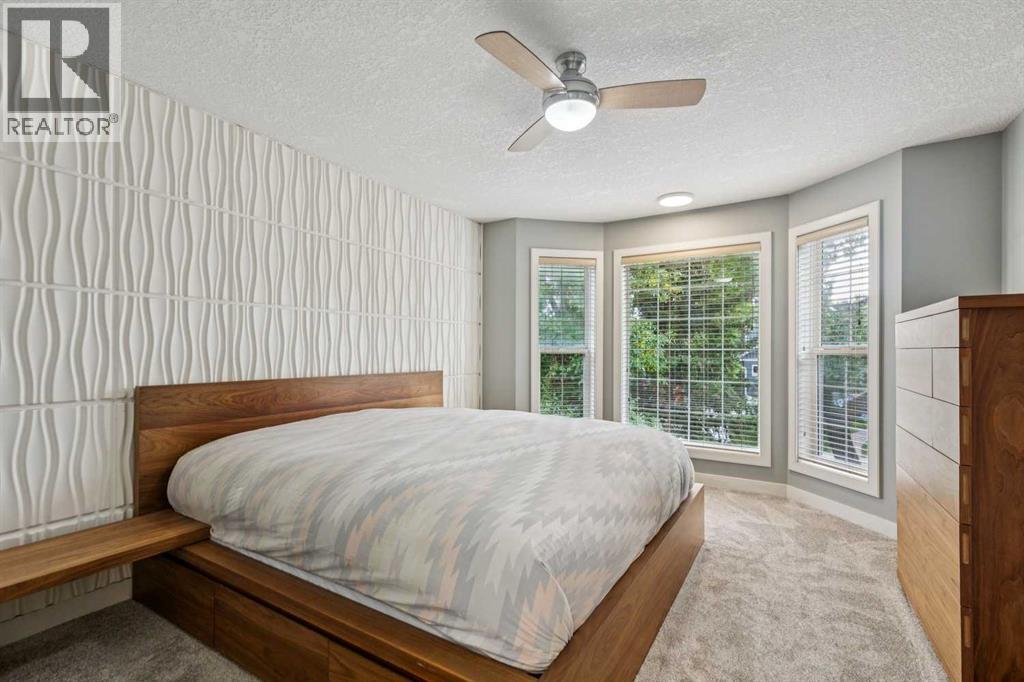 1046 Rundle Crescent NE, Calgary, Alberta  T2E 5M2 - Photo 15 - A2342130