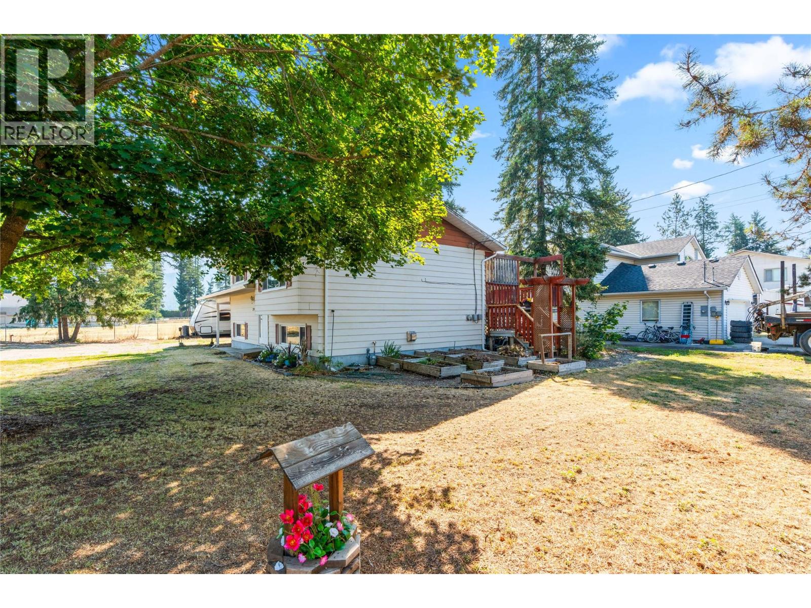792 Eastwood Road, Lumby, British Columbia  V0E 2G7 - Photo 30 - 10399212