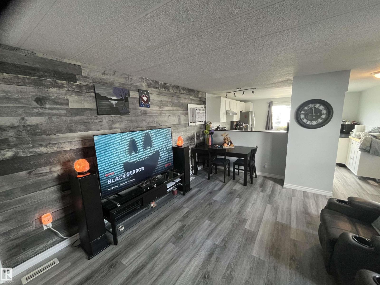 5000 59 Av, Viking, Alberta  T0B 4N0 - Photo 16 - E4508516