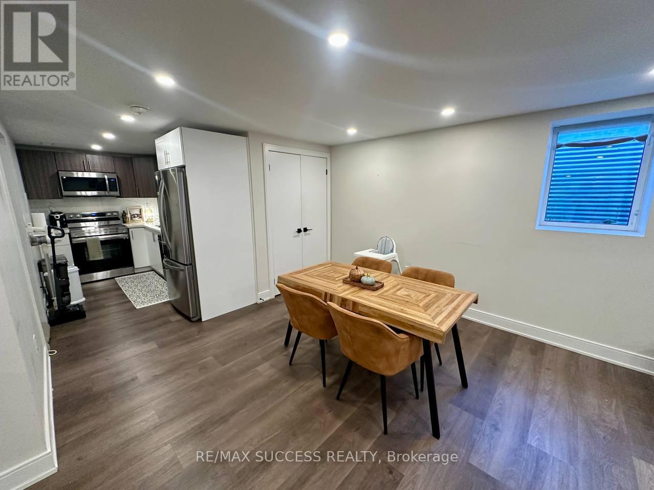 Lower Unit - 566 Yates Drive, Milton, Ontario  L9T 6Z4 - Photo 7 - W13772242