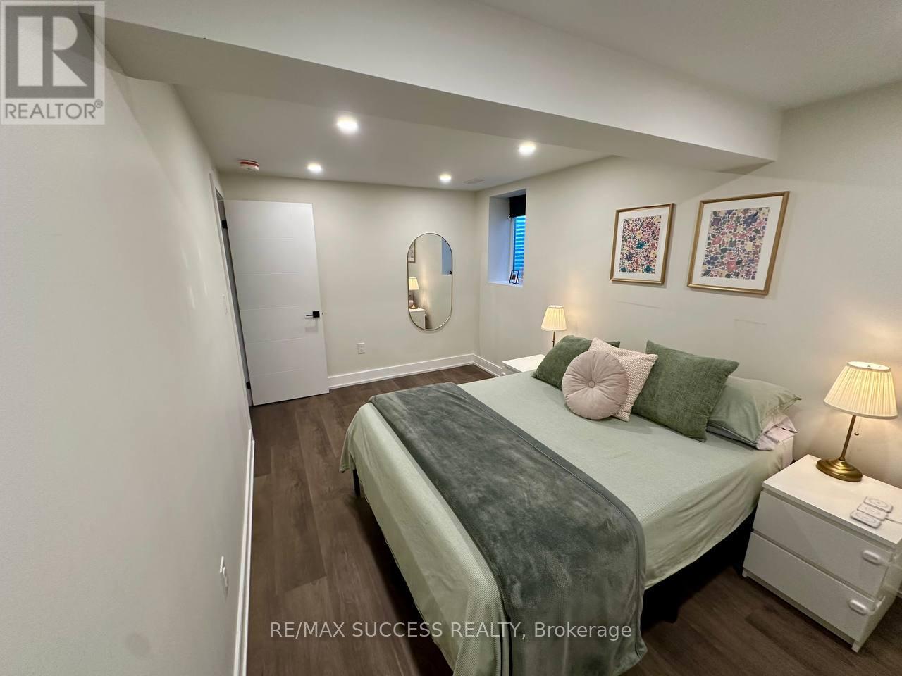 Lower Unit - 566 Yates Drive, Milton, Ontario  L9T 6Z4 - Photo 9 - W13772242
