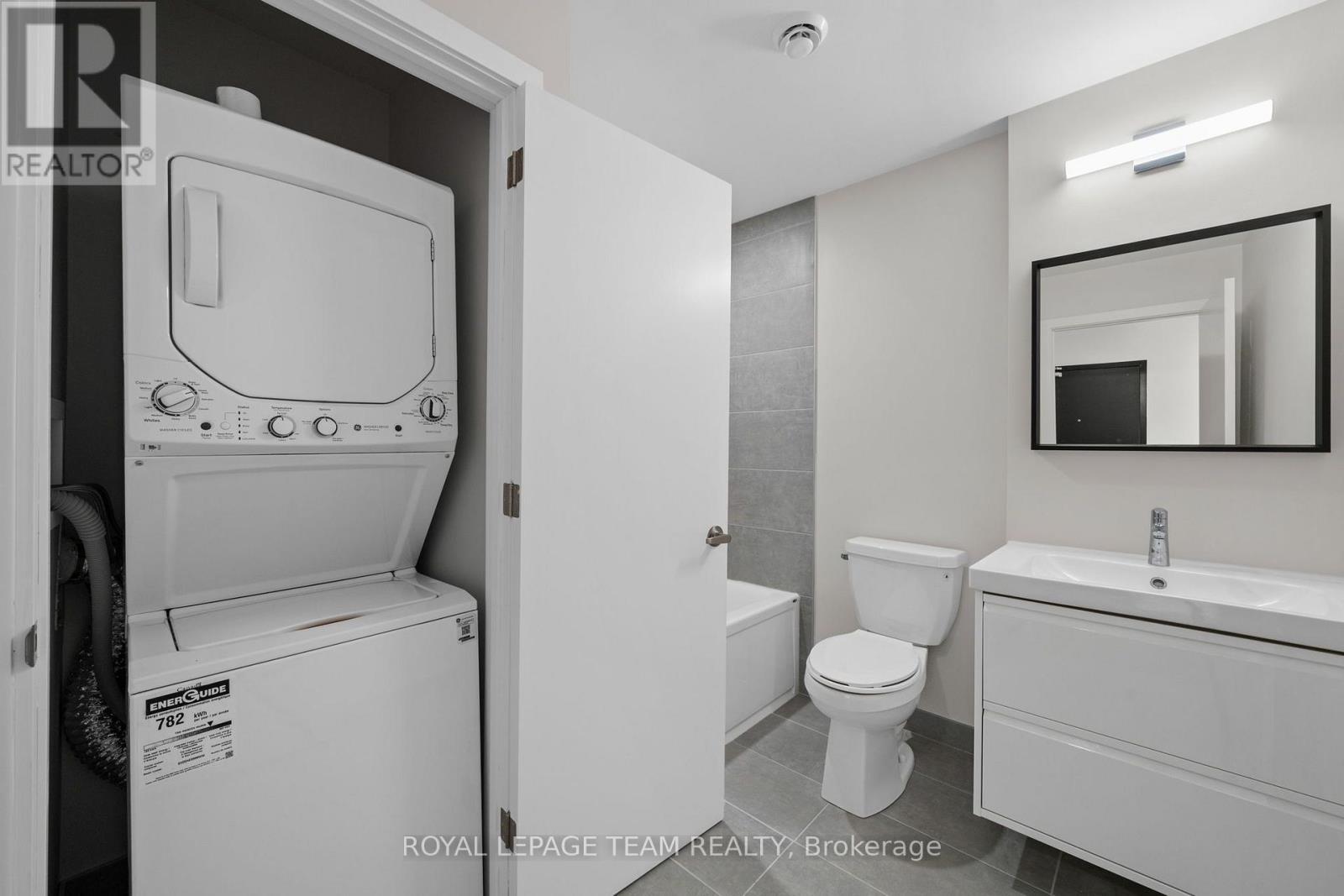 303 - 370 Athlone Avenue, Ottawa, Ontario  K1Z 5M4 - Photo 7 - X13694944