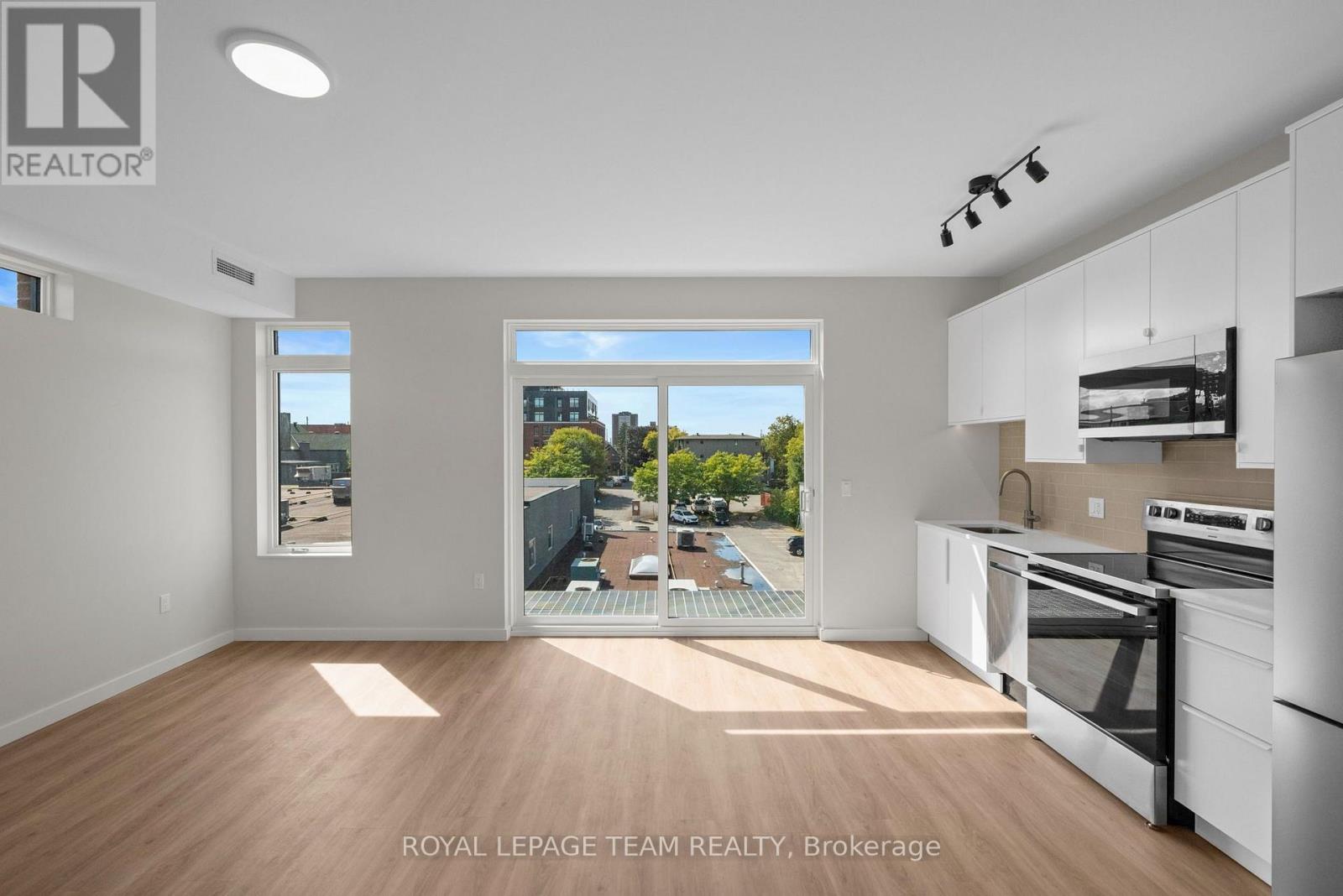 303 - 370 Athlone Avenue, Ottawa, Ontario  K1Z 5M4 - Photo 8 - X13694944