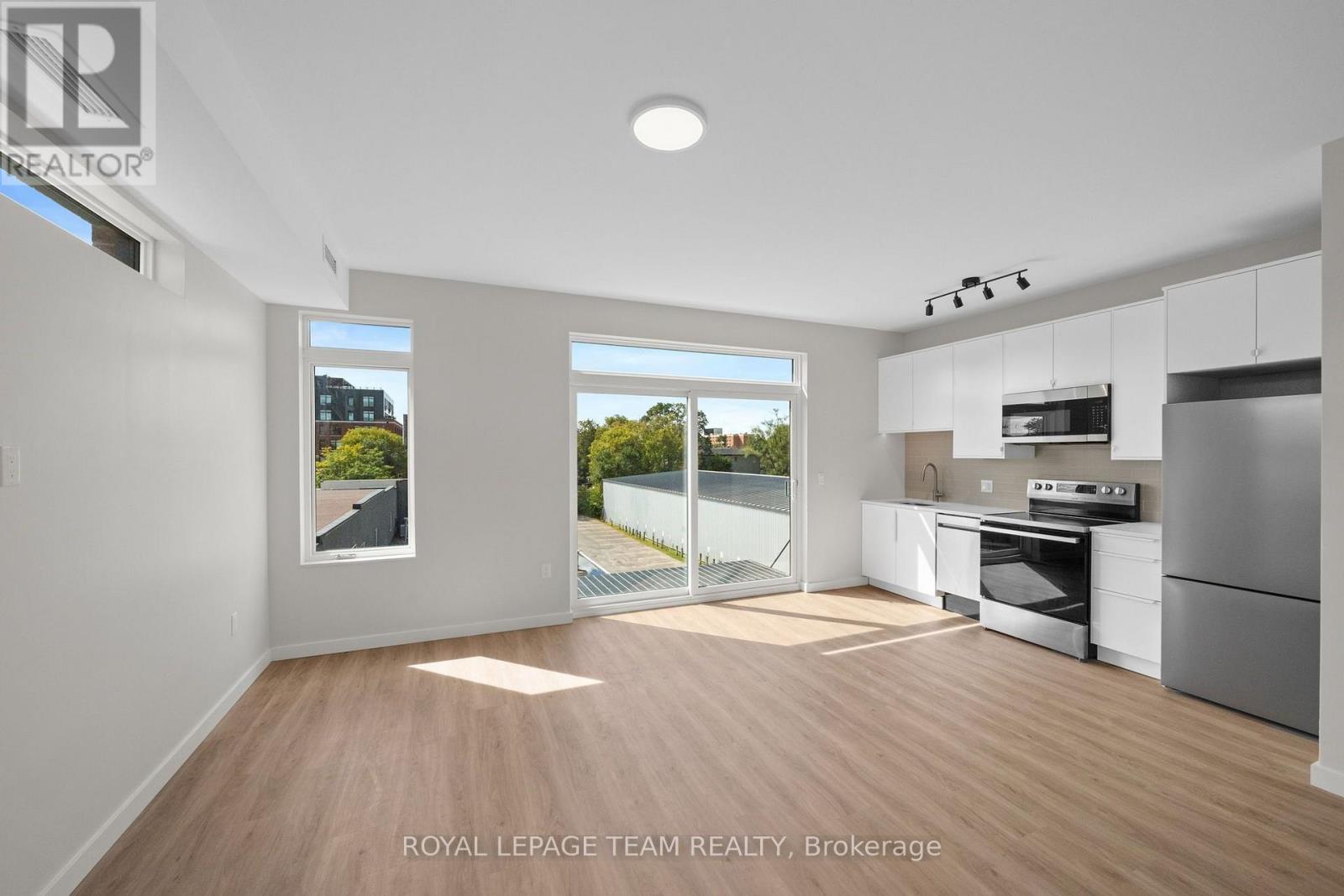 303 - 370 Athlone Avenue, Ottawa, Ontario  K1Z 5M4 - Photo 12 - X13694944