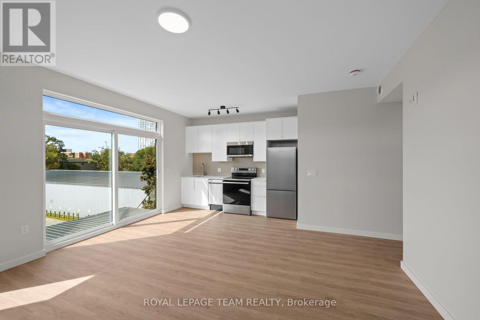 303 - 370 Athlone Avenue, Ottawa, Ontario  K1Z 5M4 - Photo 13 - X13694944