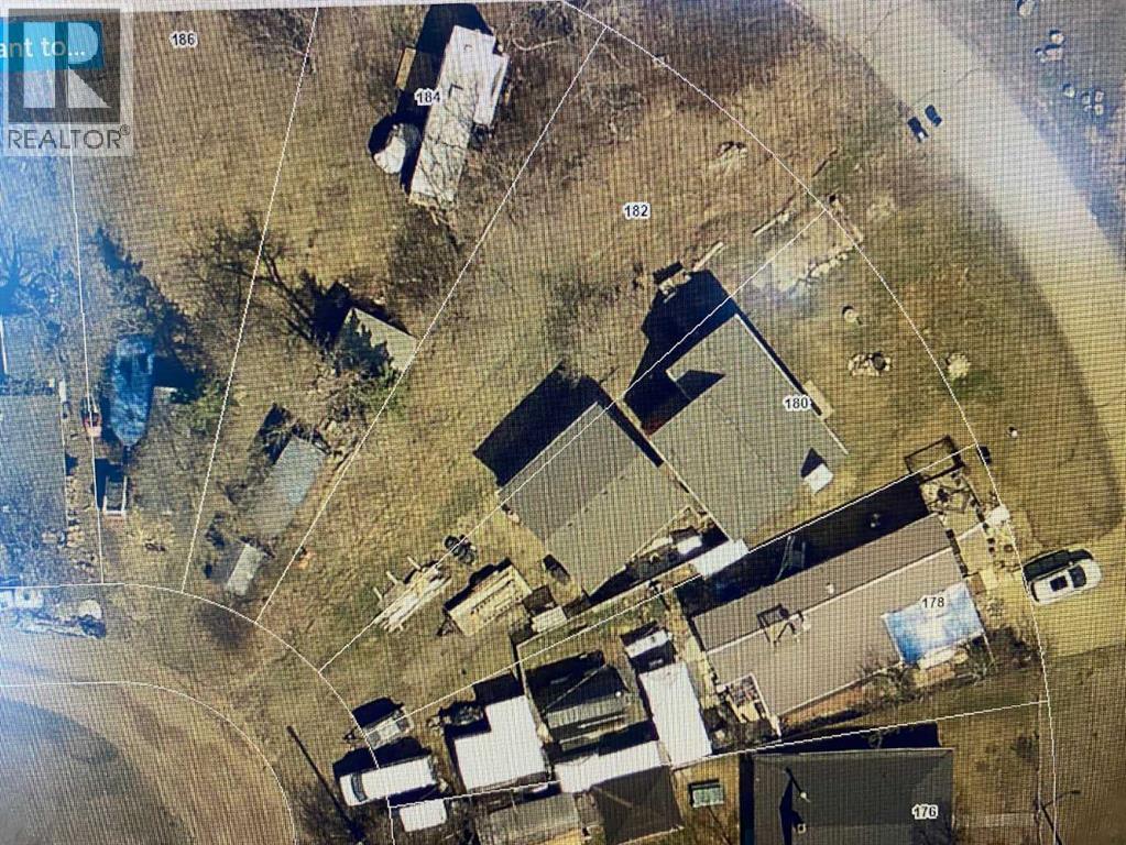 182 22106 South Cooking Lake Road, Rural Strathcona County, Alberta T8E 1G9 - Photo 5 - A2296936